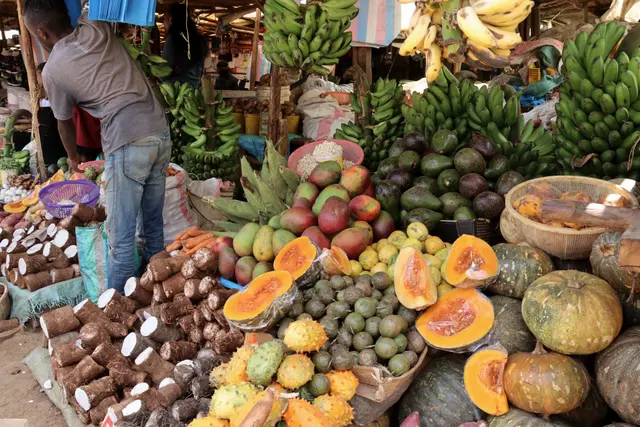 Market Kenya, by safaritravelplus